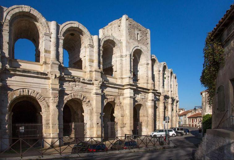 Superbe Appartement Avec Vue Arles Dış mekan fotoğraf